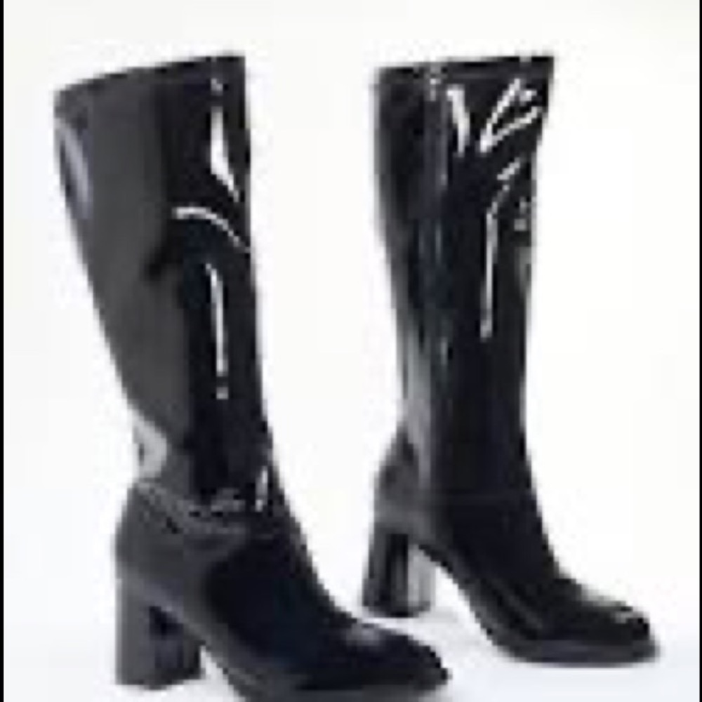 Black patent gogo boots
